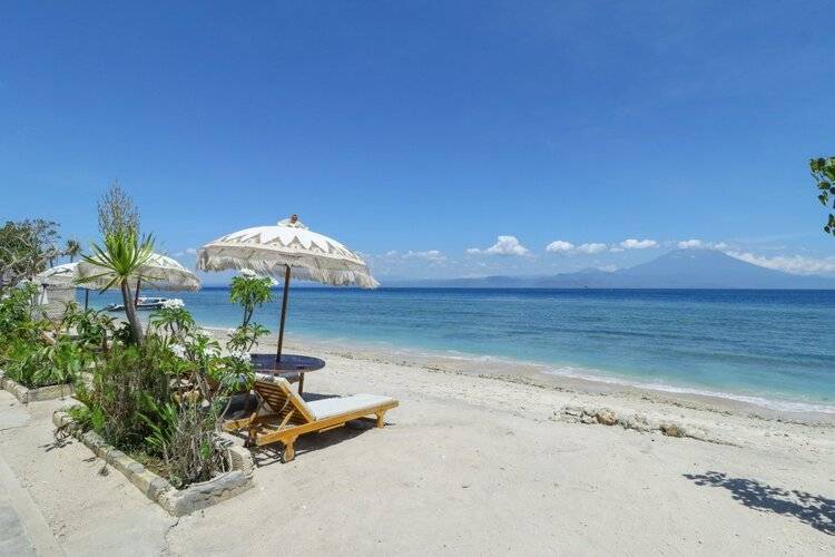 Road Beach Homestay