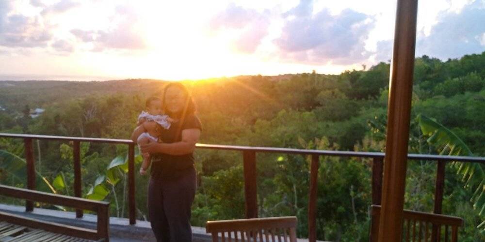Sunrise Penida Hill By Wizzela