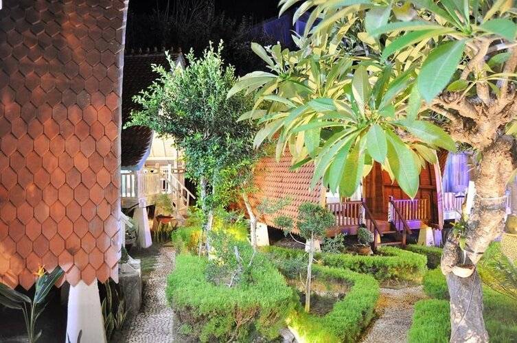 Bakung Cozy Cottage