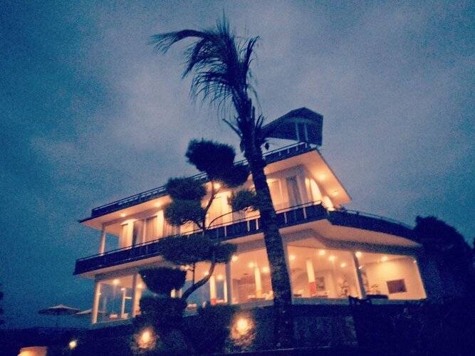 Atres Sari Resort