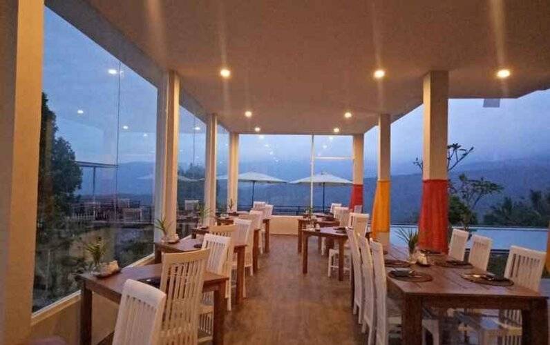 Atres Sari Resort