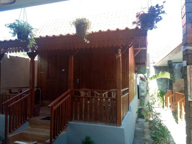 Bagoesfull Homestay