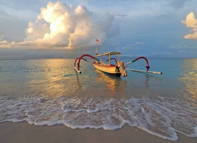 Blue Harbor Beachfront Villas & Resto