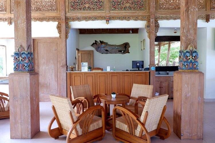 Blue Harbor Beachfront Villas & Resto