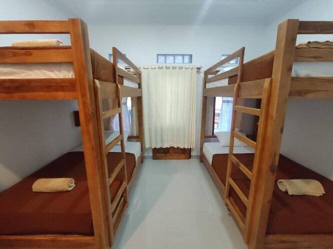 Gedhong Hostel