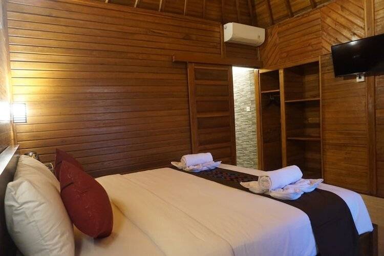 Kamasan Cottage