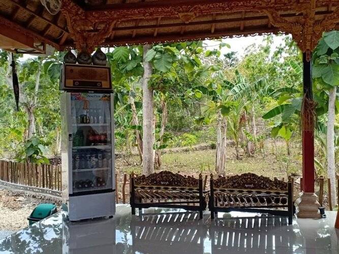 Kubu Reot Taman Asri