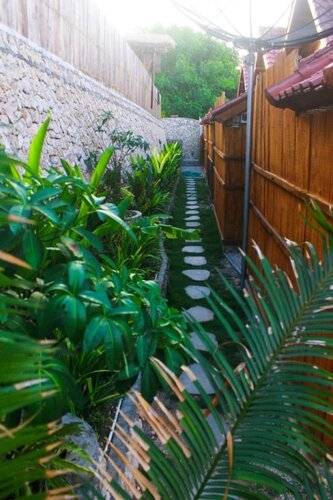 Malibu Huts