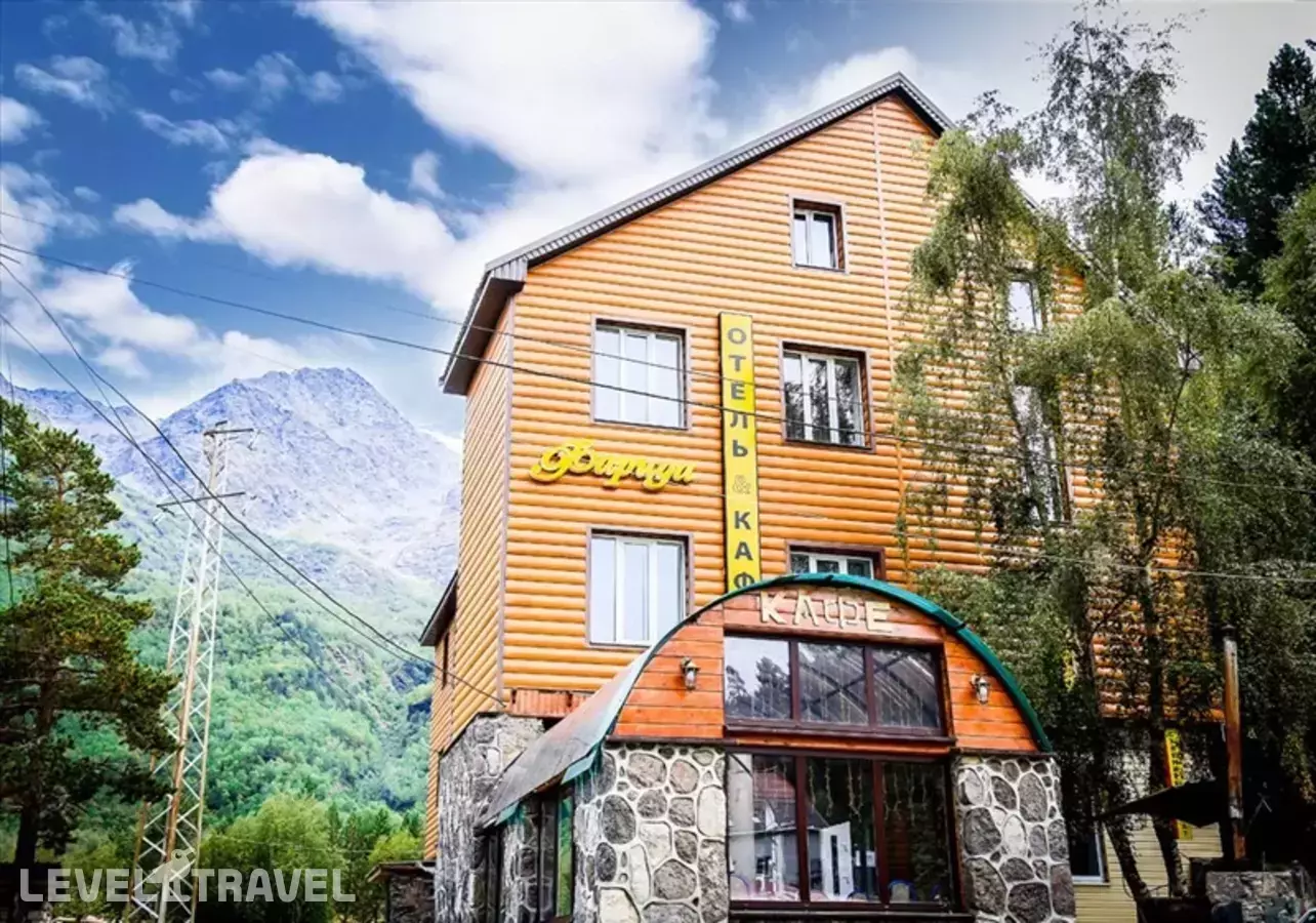 Отель Фарида