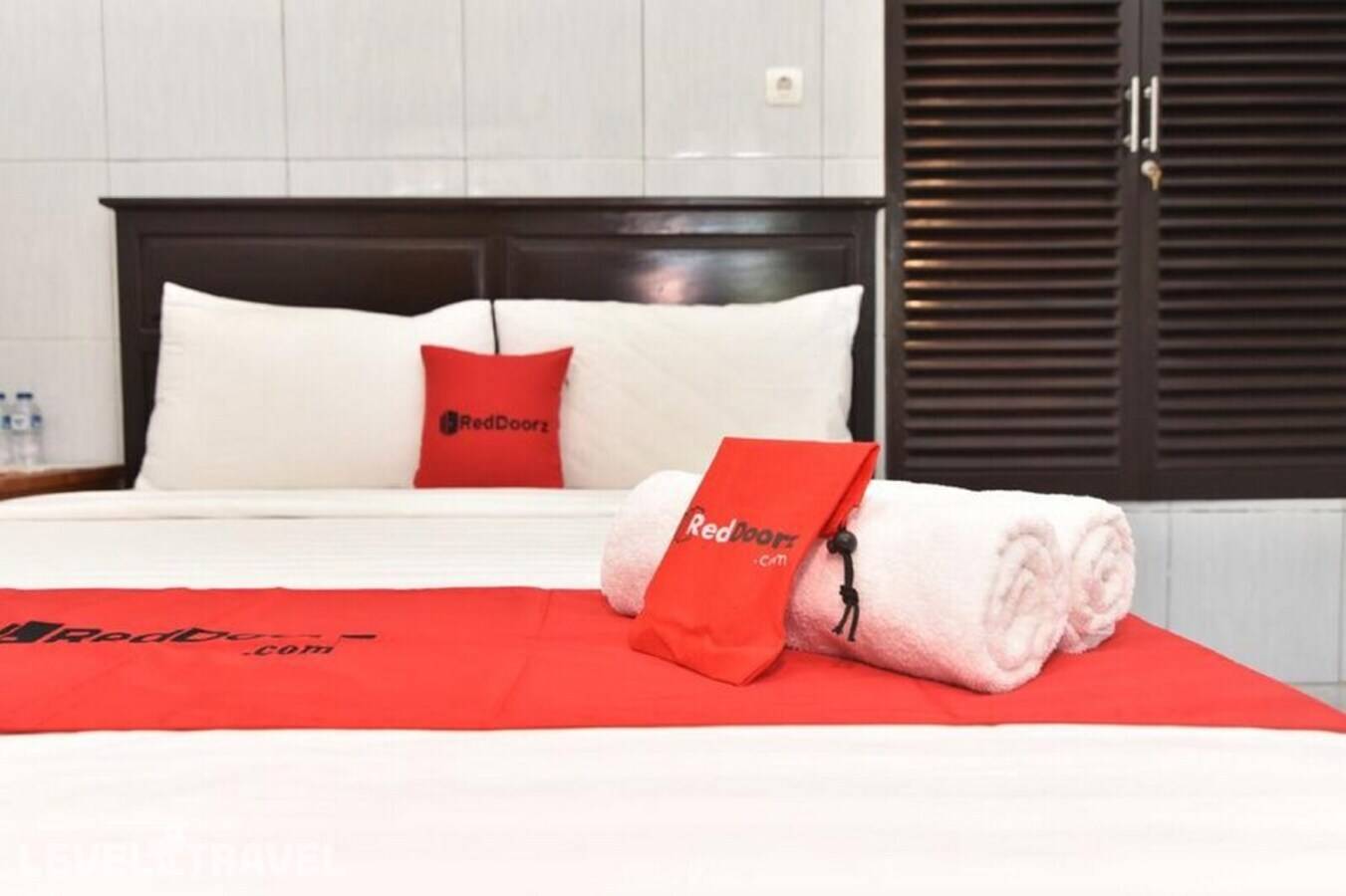 фотографии отеля Reddoorz Plus @ Singaraja в Индонезия(Булеленг) - фото №14