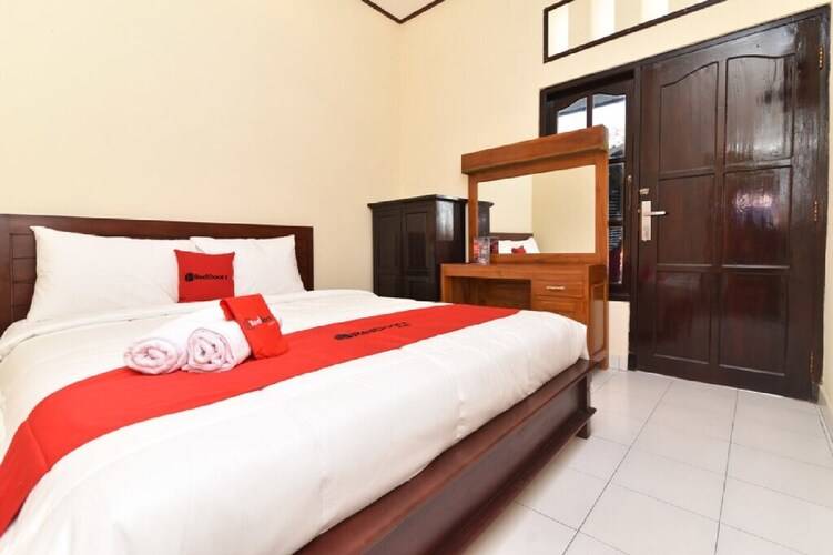 Reddoorz Plus @ Singaraja