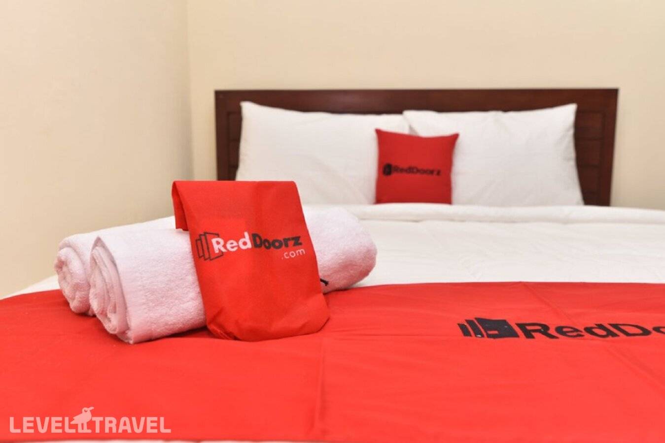 фотографии отеля Reddoorz Plus @ Singaraja в Индонезия(Булеленг) - фото №4