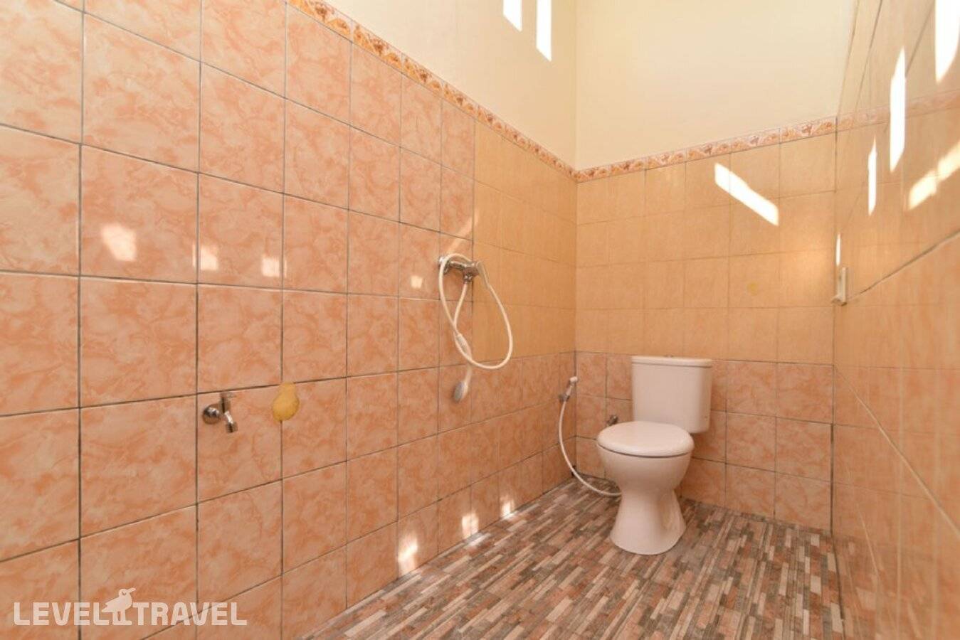 фотографии отеля Reddoorz Plus @ Singaraja в Индонезия(Булеленг) - фото №6