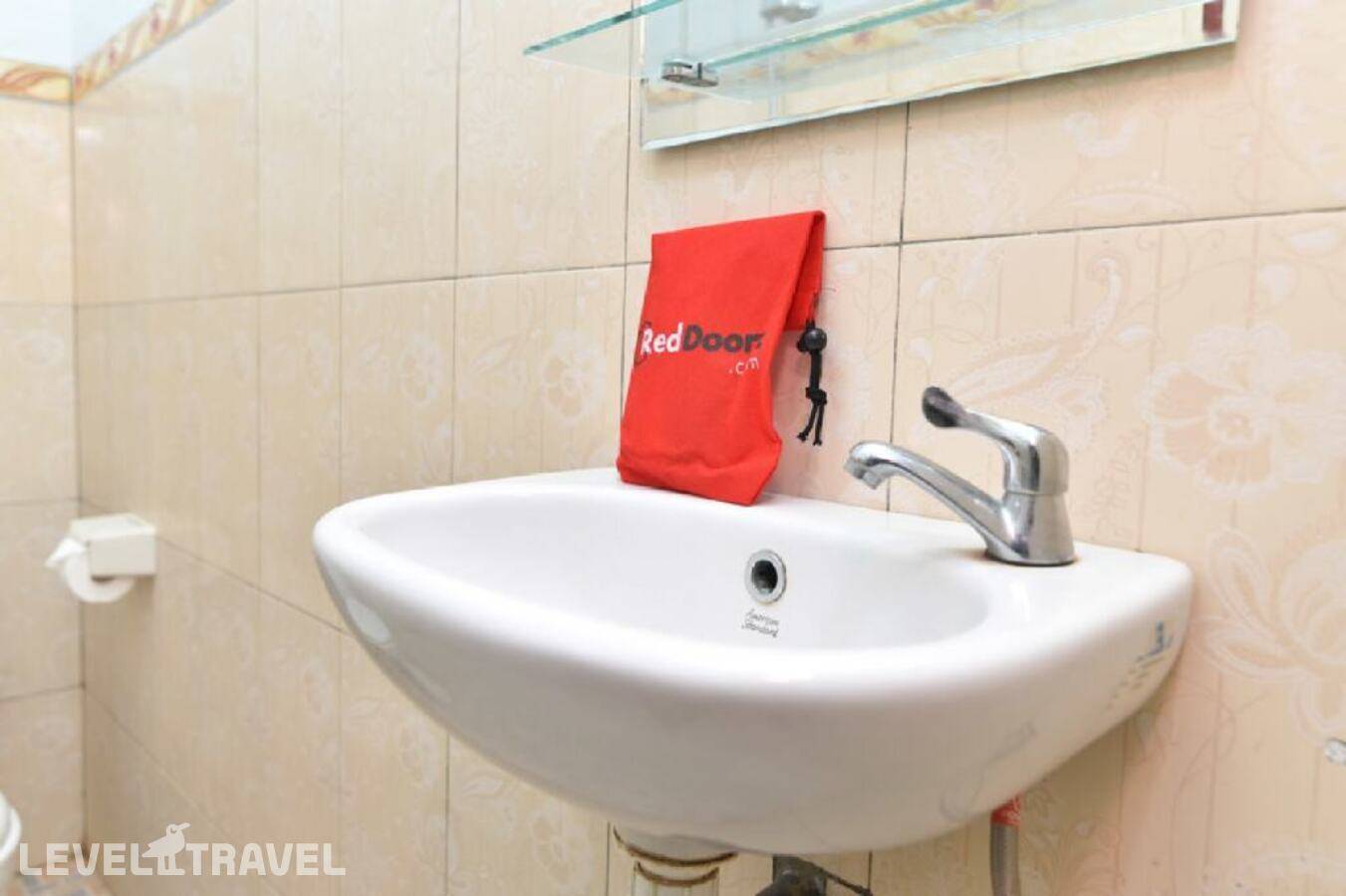 фотографии отеля Reddoorz Plus @ Singaraja в Индонезия(Булеленг) - фото №18