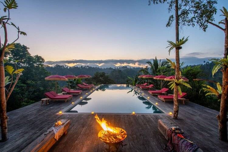 Buahan, A Banyan Tree Escape (Adults Only 18+)