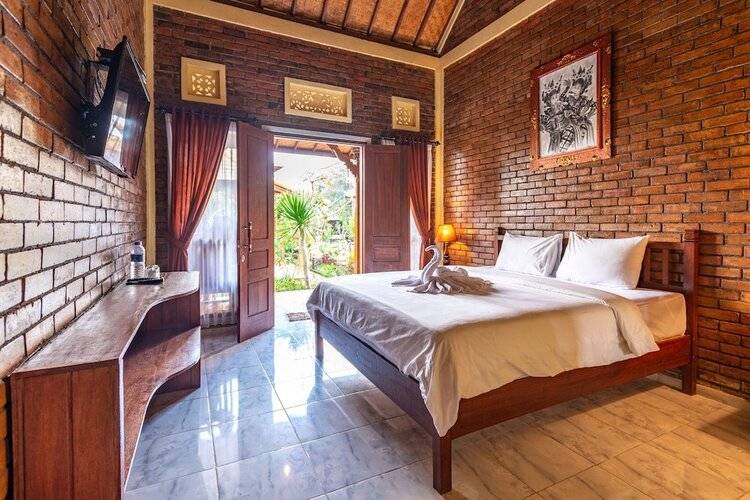 The Garuda Hotel & Restaurant