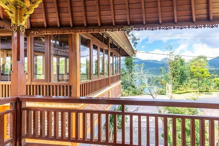 The Garuda Hotel & Restaurant