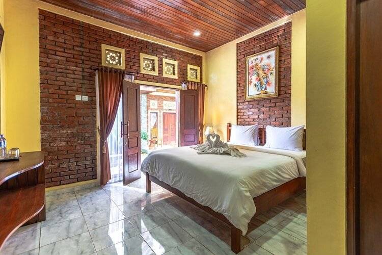 The Garuda Hotel & Restaurant