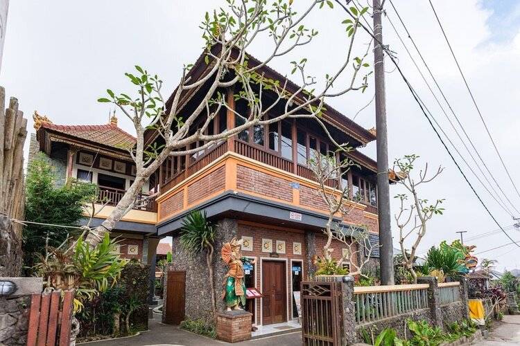 The Garuda Hotel & Restaurant