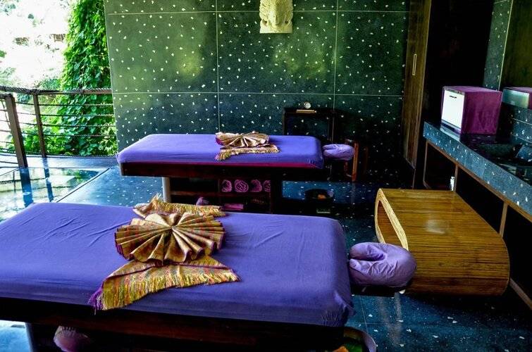 Hanging Gardens Of Bali - Chse Certified