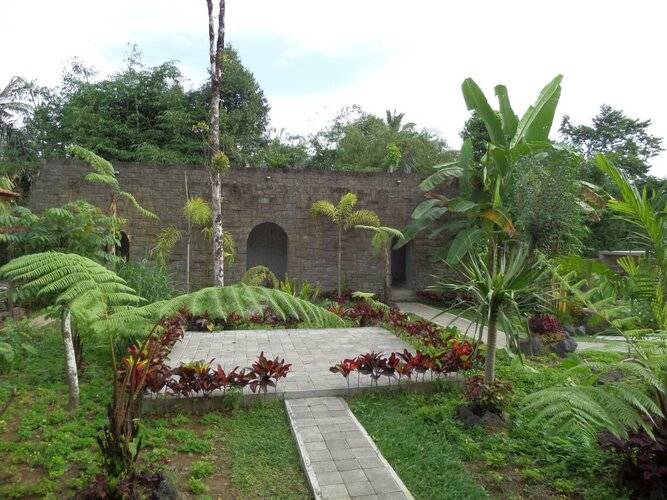 Senetan Villas And Spa Resort