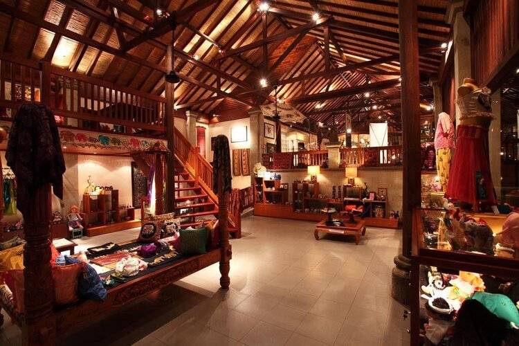 Mason Elephant Lodge