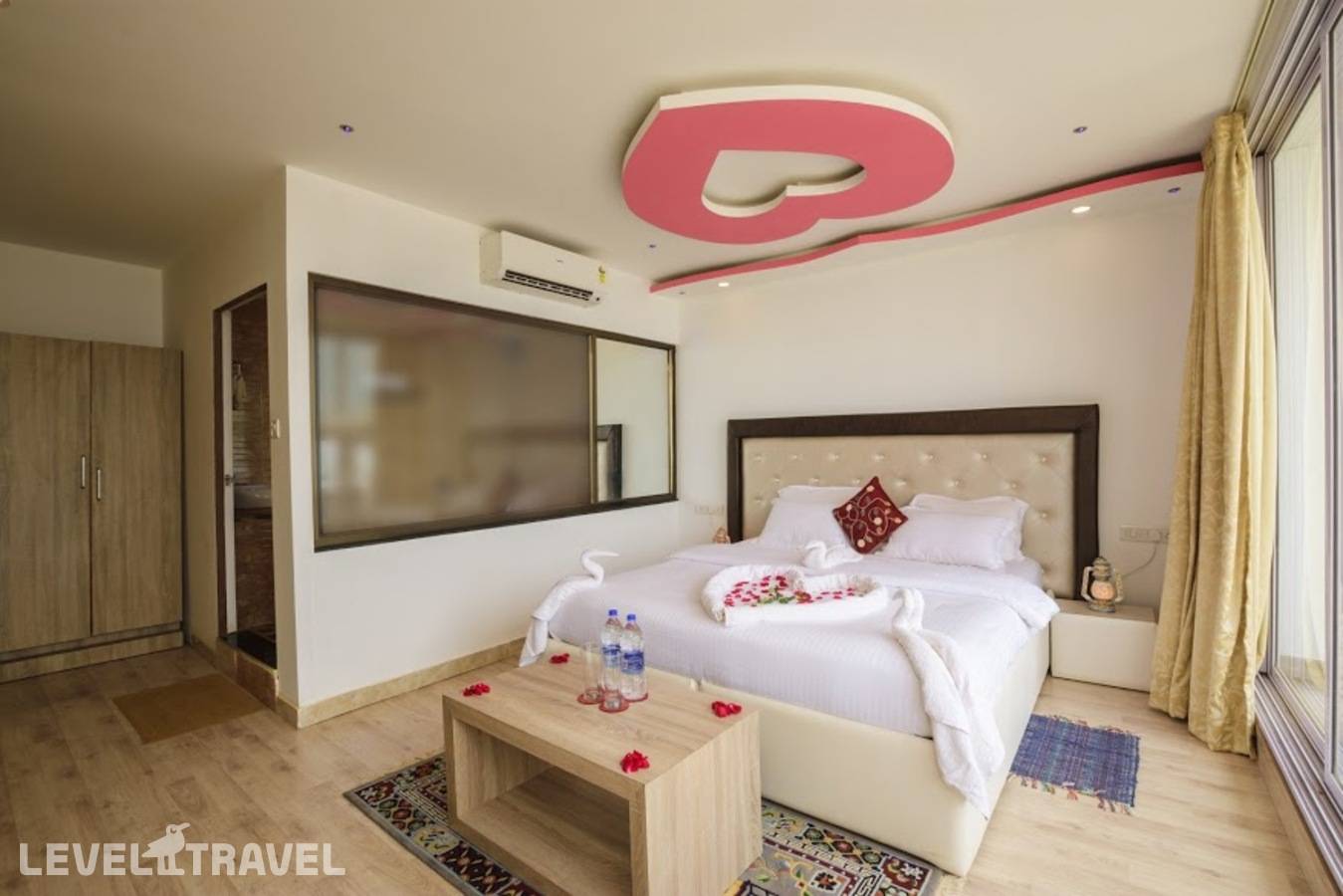 фотографии отеля Ukiyo Beach Resort (Ex.Royal Aarya Beach Resort) (Adults Only 18+) в Индия(Ашвем) - фото №2