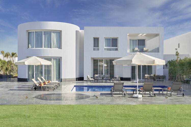 Pickalbatros Luxury Suites Resort (Ex. Golf Villas & Suites)