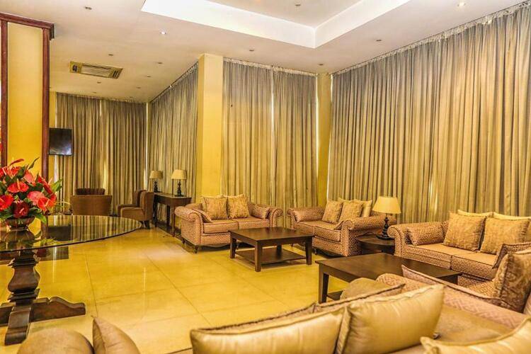 Oak Ray Regency
