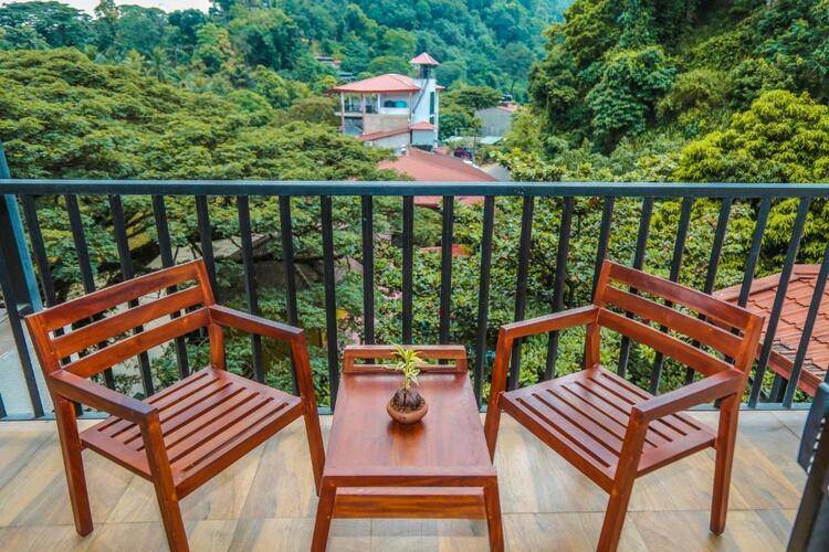 Oak Ray Regency