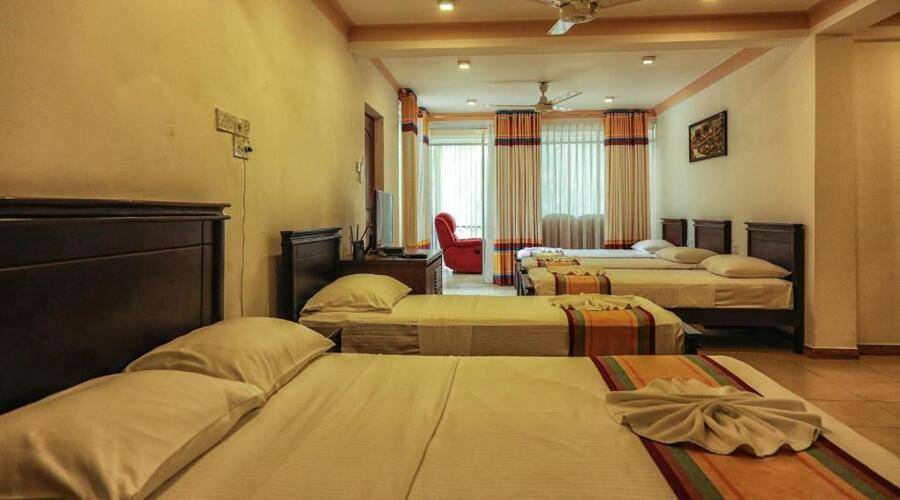 Oak Ray Serene Garden Hotel
