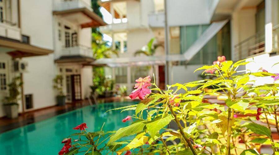 Oak Ray Serene Garden Hotel