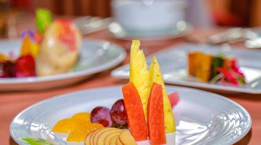 Oak Ray Serene Garden Hotel