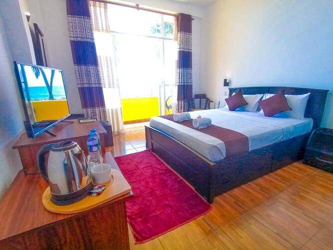 Oreo Beach Hotel Kalutara