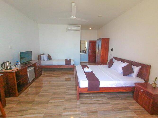 Oreo Beach Hotel Kalutara