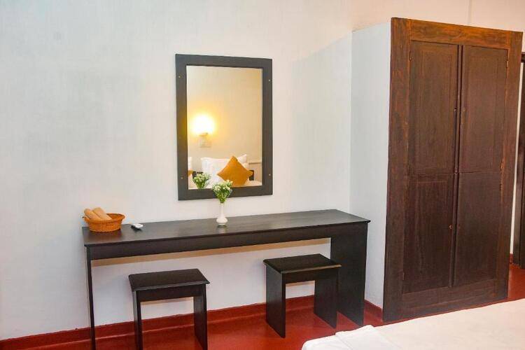 Jlh Beach Hotel