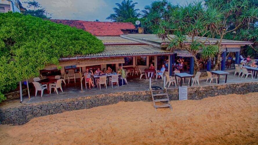 Jlh Beach Hotel