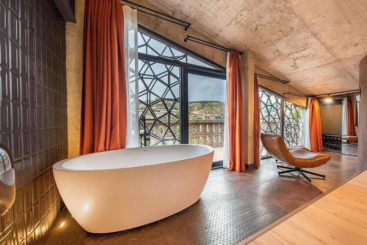 Sandali Hotel