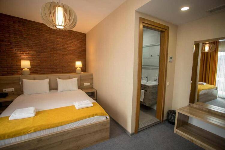 London Hotel