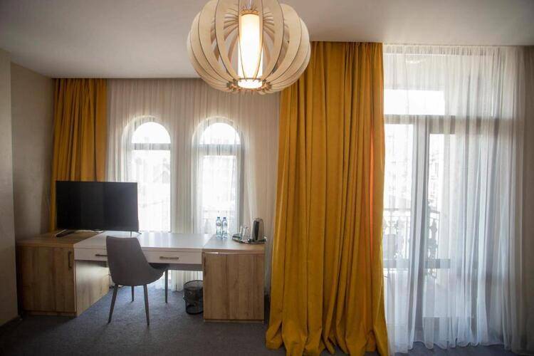 London Hotel