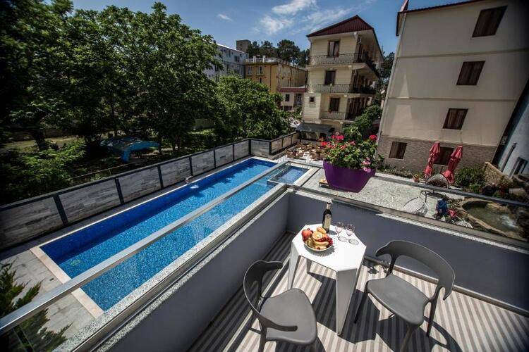 Chveni Ezo Boutique