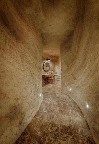 Solem Cave Suites