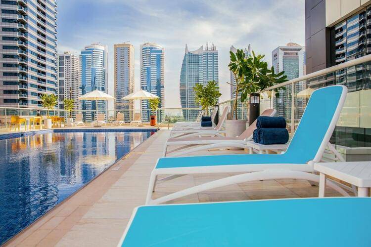 Royal Regency Suites Dubai Marina