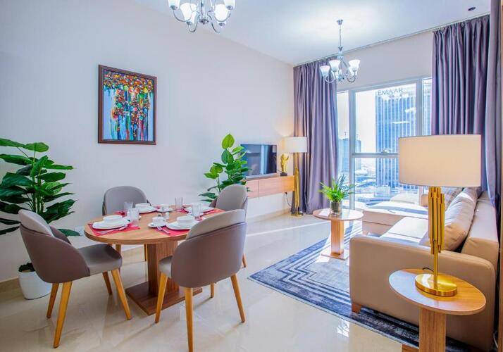 Royal Regency Suites Dubai Marina