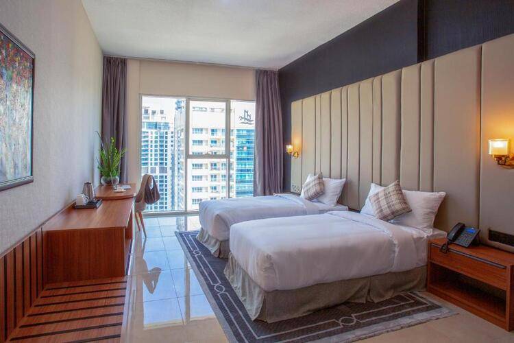 Royal Regency Suites Dubai Marina