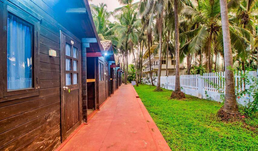 Arambol Paradise Village