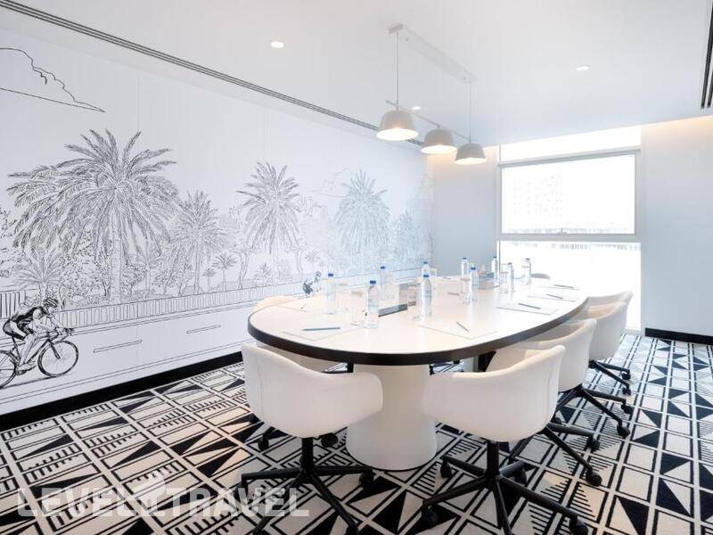 Фотография Ecos Dubai Hotel