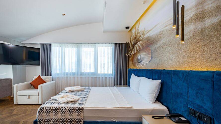 Pearly Hotel & Spa