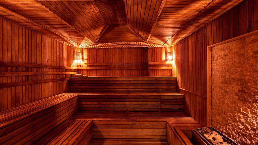 Pearly Hotel & Spa