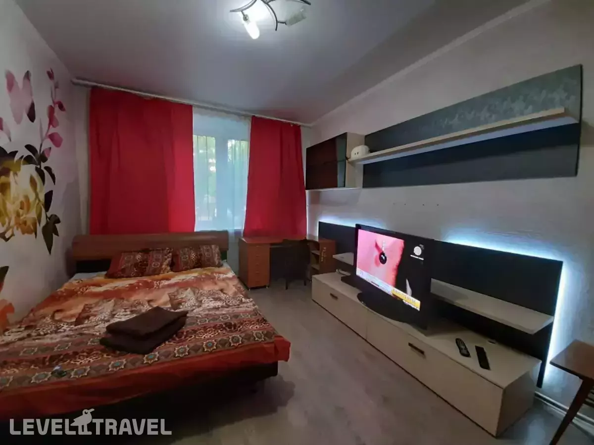 Апартаменты Двухкомнатная Квартира На Ул.Свердлова Д.98